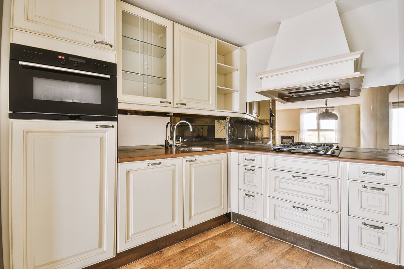 corner-kitchen-furniture-modern-apartment